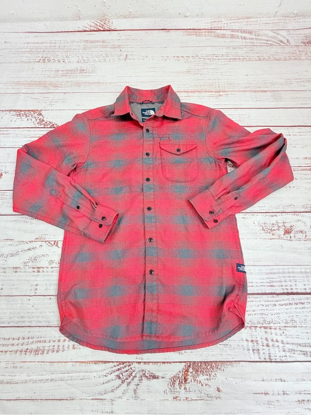 North Face Men’s Small Red Plaid Lightweight Flannel Long Sleeve Shirt